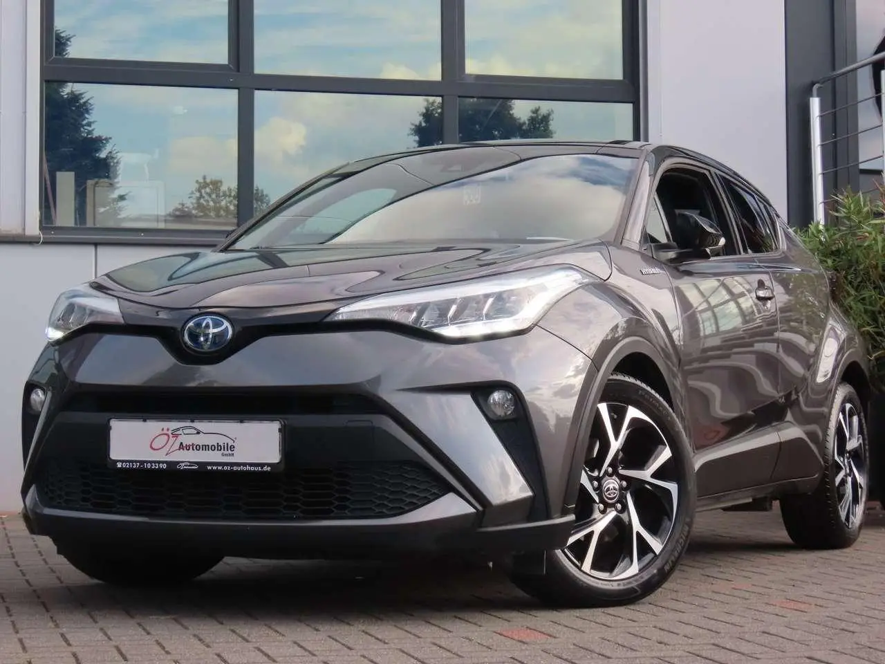 Photo 1 : Toyota C-hr 2020 Hybrid