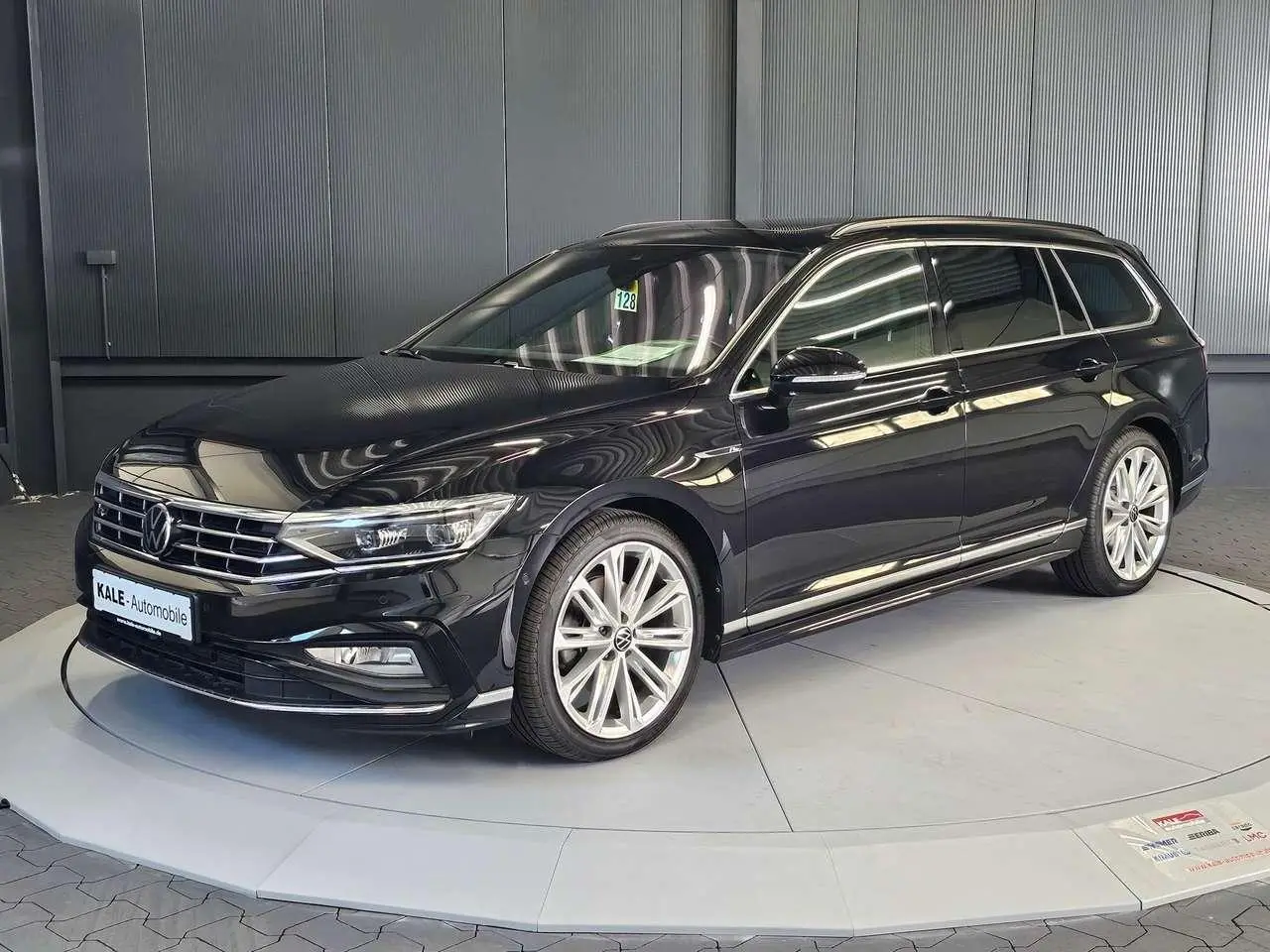 Photo 1 : Volkswagen Passat 2021 Diesel