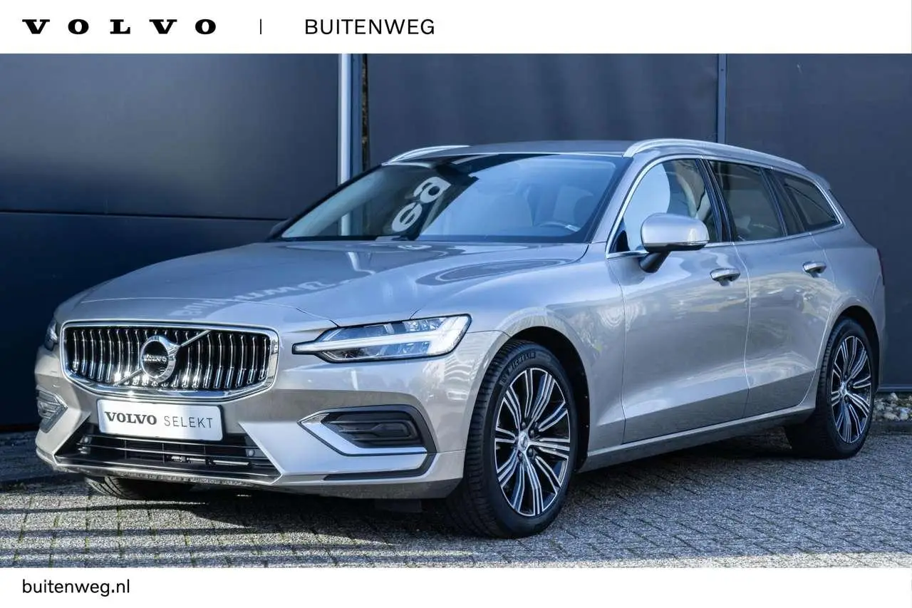 Photo 1 : Volvo V60 2021 Hybrid