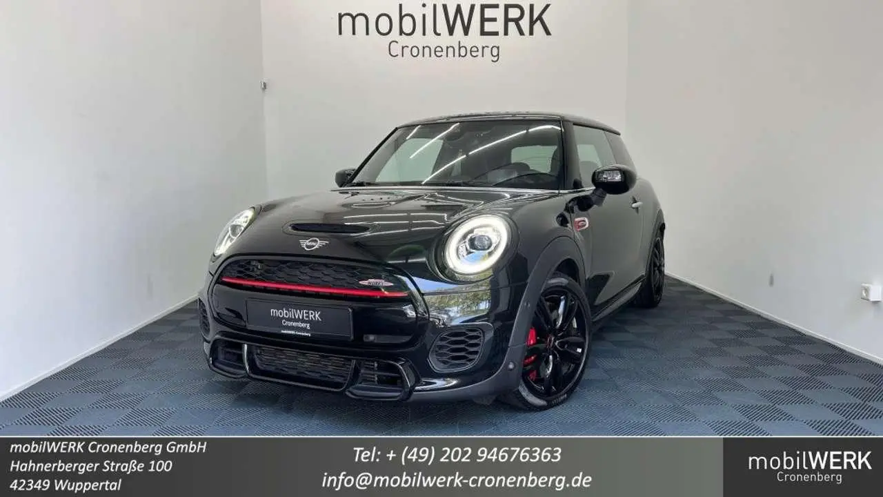 Photo 1 : Mini John Cooper Works 2020 Essence