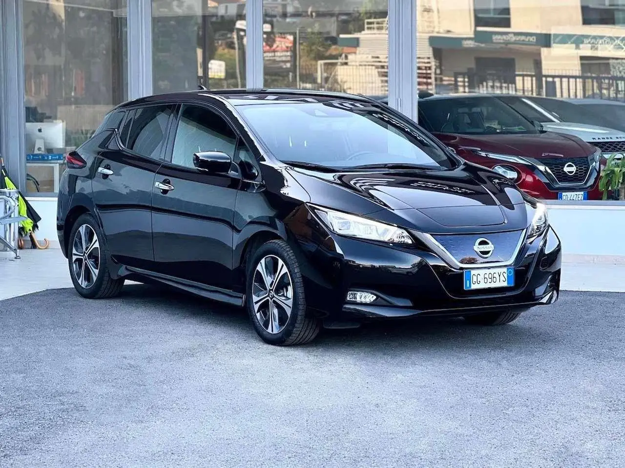 Photo 1 : Nissan Leaf 2021 Electric