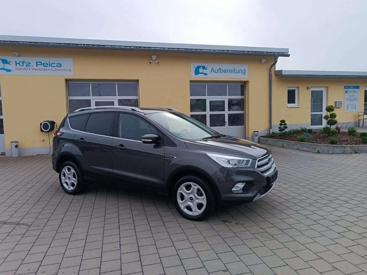 Photo 1 : Ford Kuga 2019 Diesel