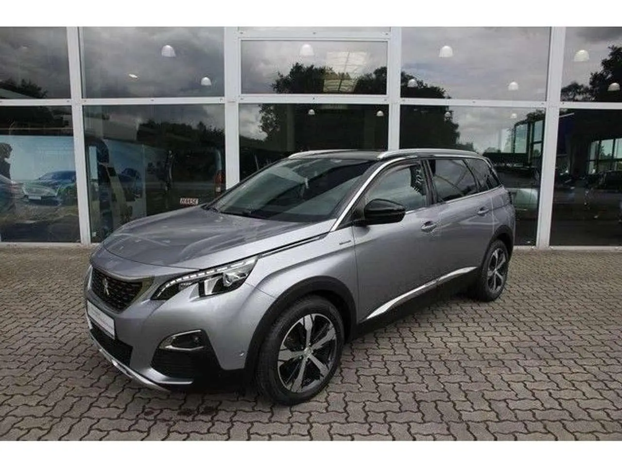 Photo 1 : Peugeot 5008 2017 Diesel