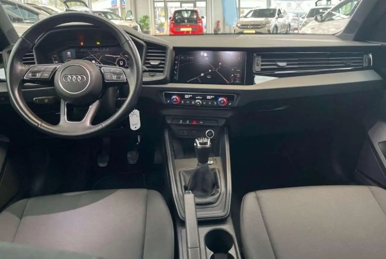 Photo 1 : Audi A1 2019 Petrol