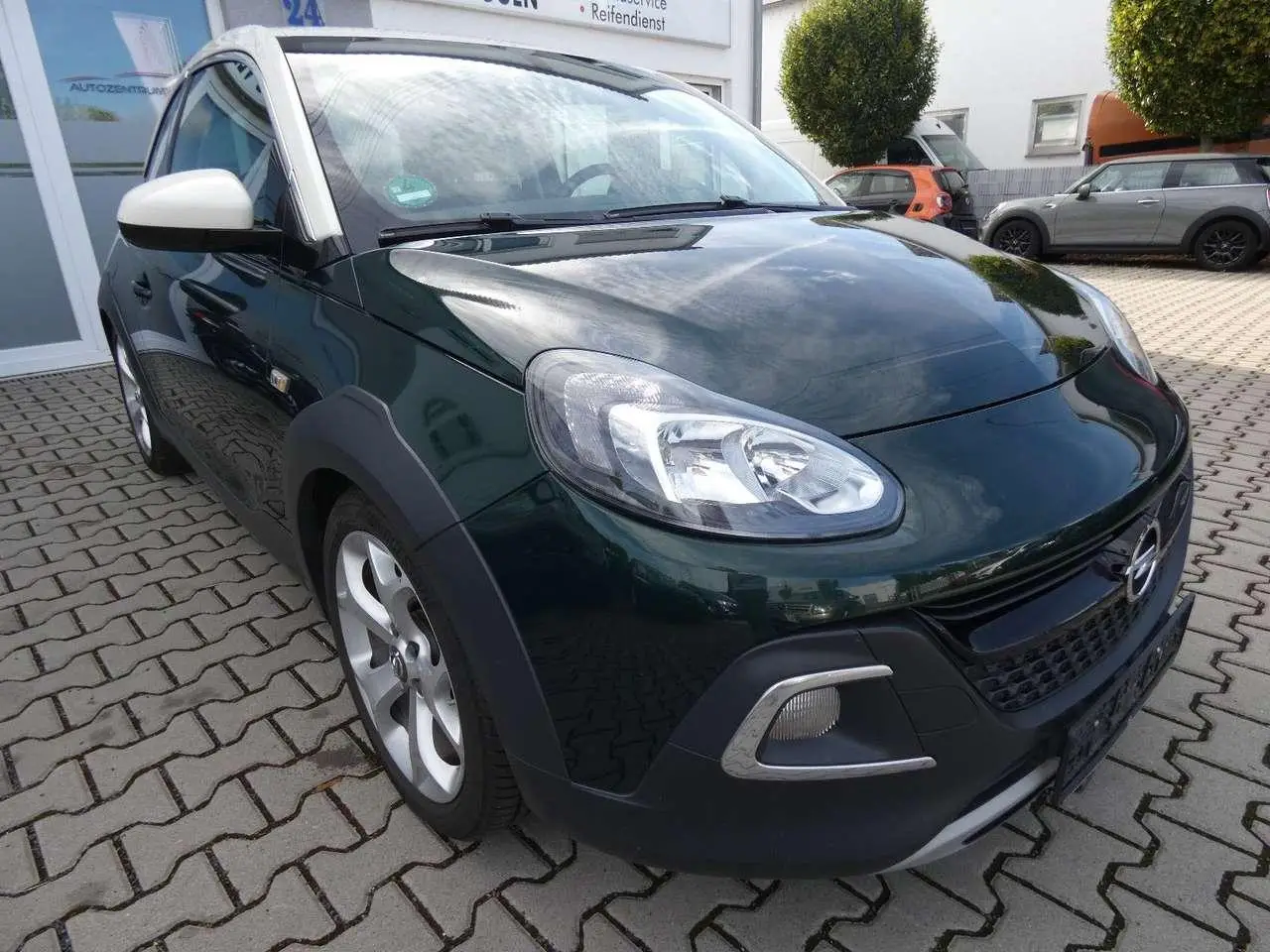 Photo 1 : Opel Adam 2018 Petrol