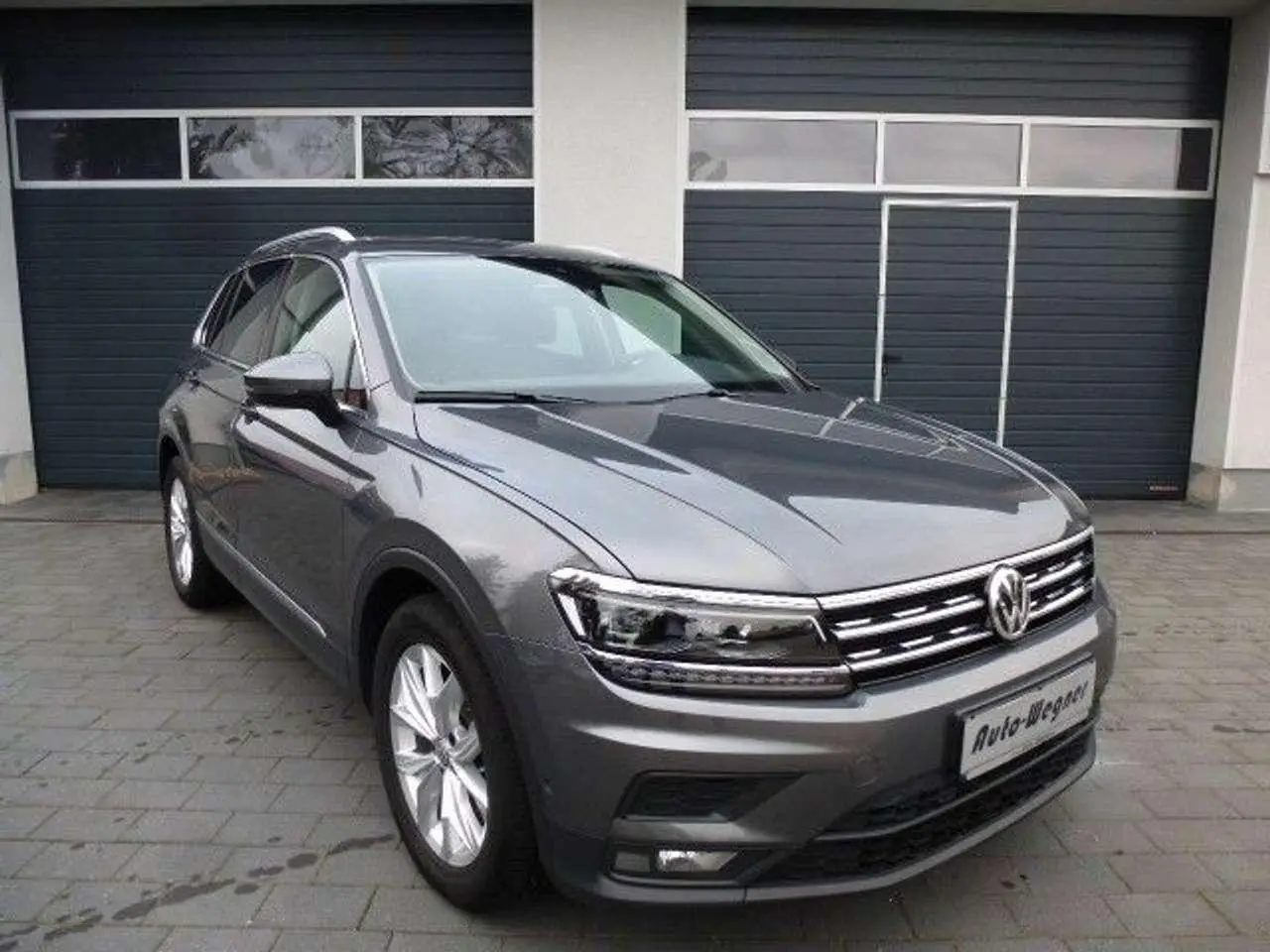 Photo 1 : Volkswagen Tiguan 2018 Petrol