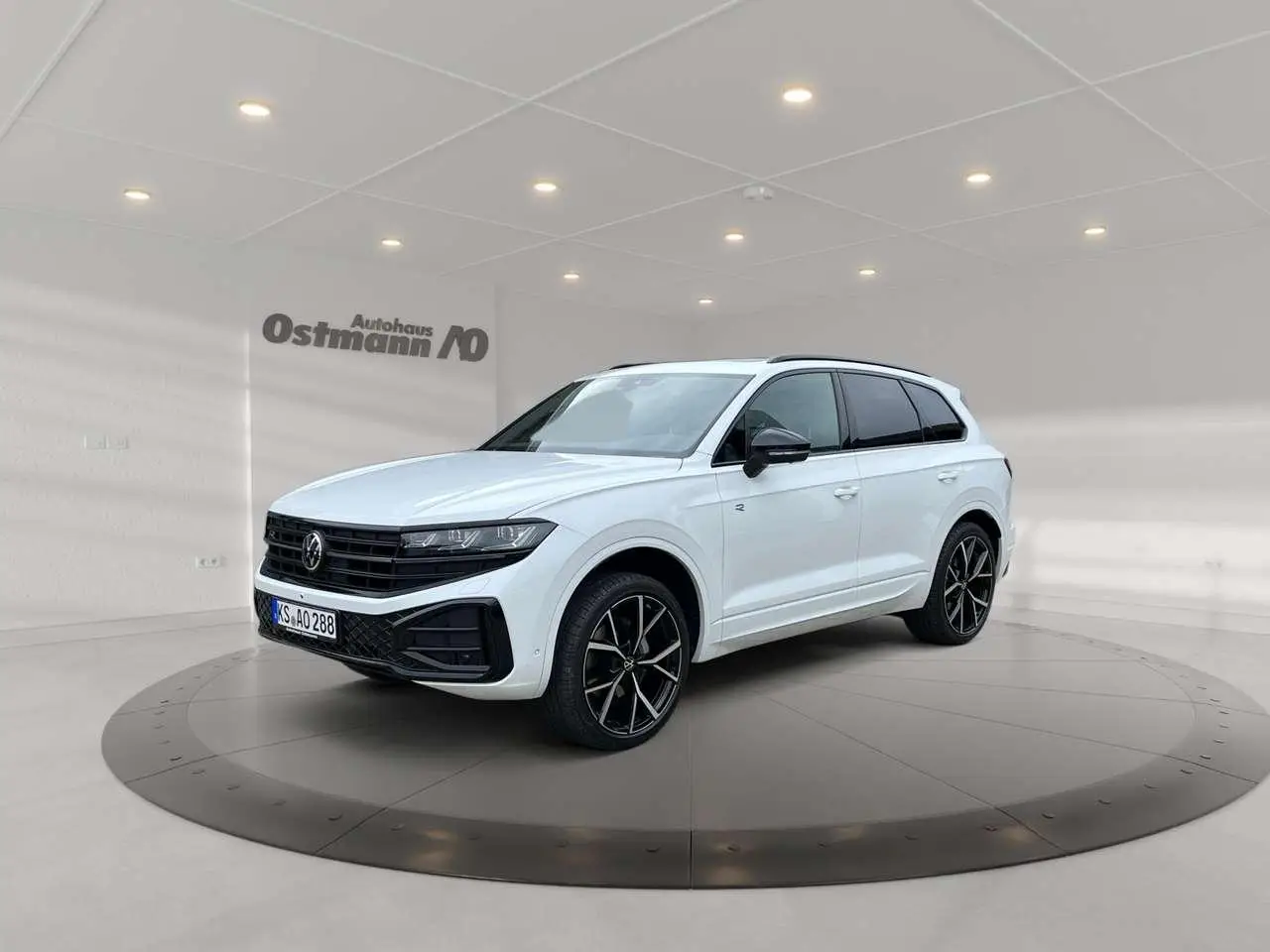 Photo 1 : Volkswagen Touareg 2023 Diesel