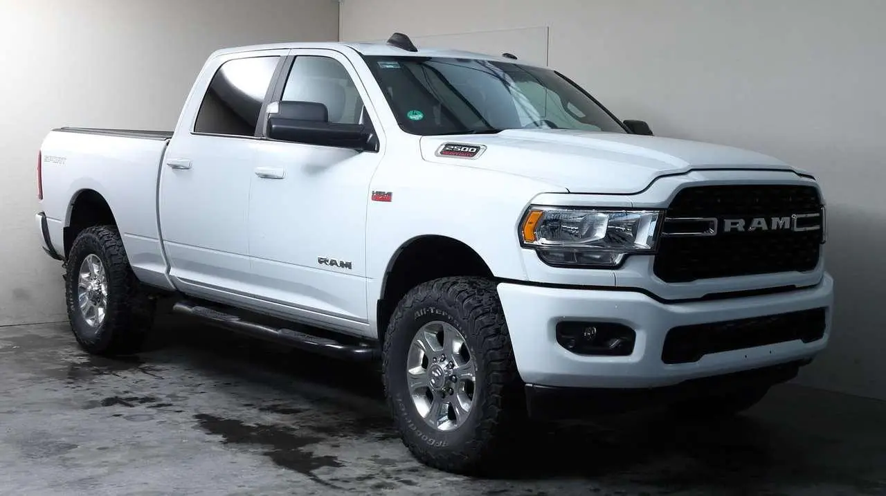 Photo 1 : Dodge Ram 2022 Essence