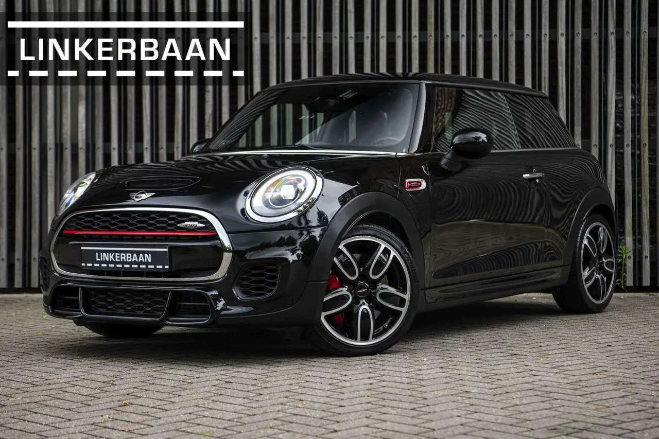 Photo 1 : Mini John Cooper Works 2015 Essence