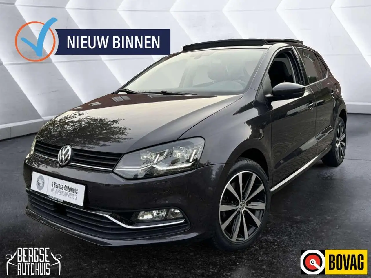 Photo 1 : Volkswagen Polo 2016 Petrol