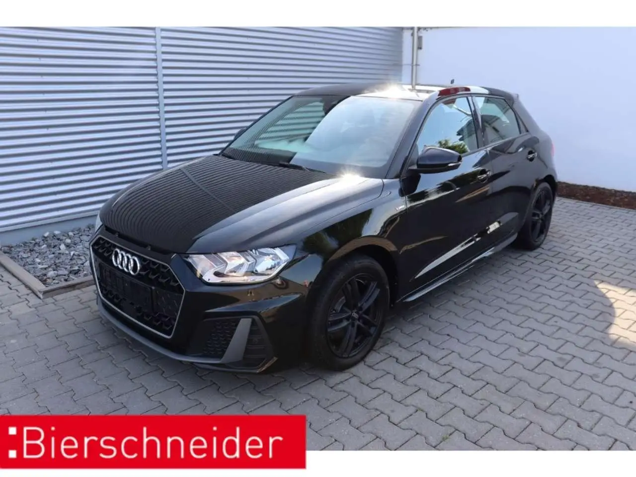 Photo 1 : Audi A1 2019 Essence