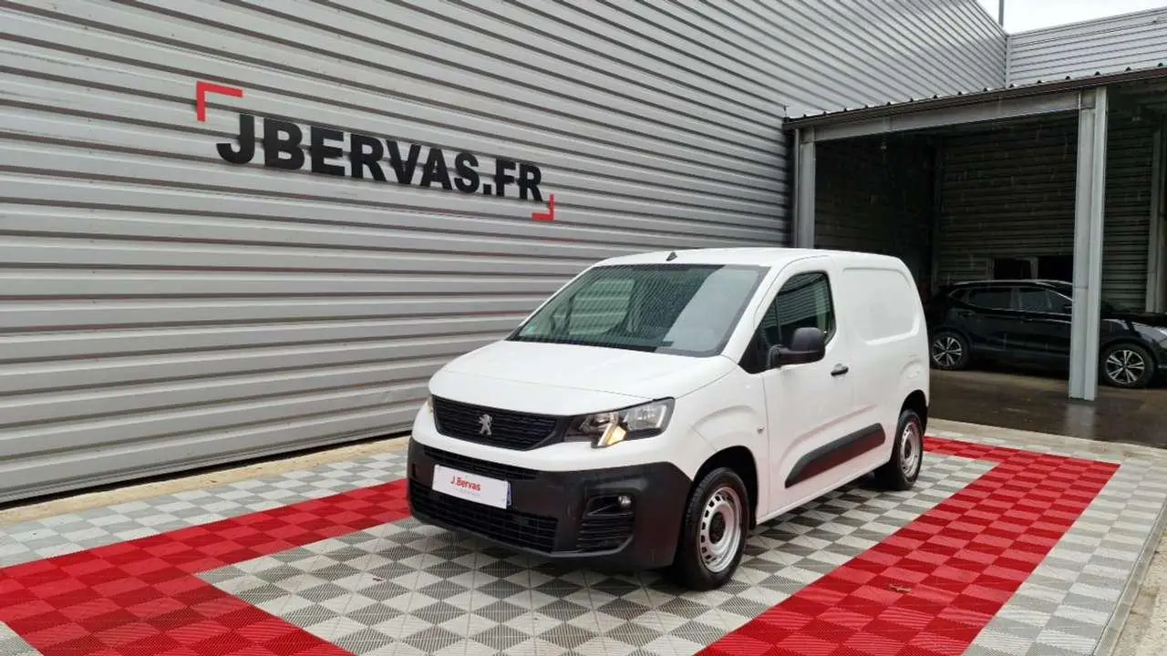 Photo 1 : Peugeot Partner 2021 Diesel