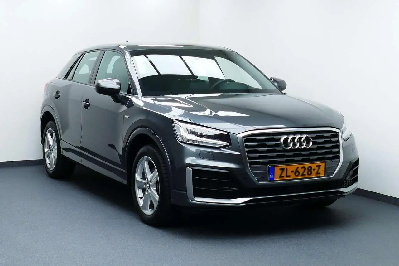 Photo 1 : Audi Q2 2019 Essence