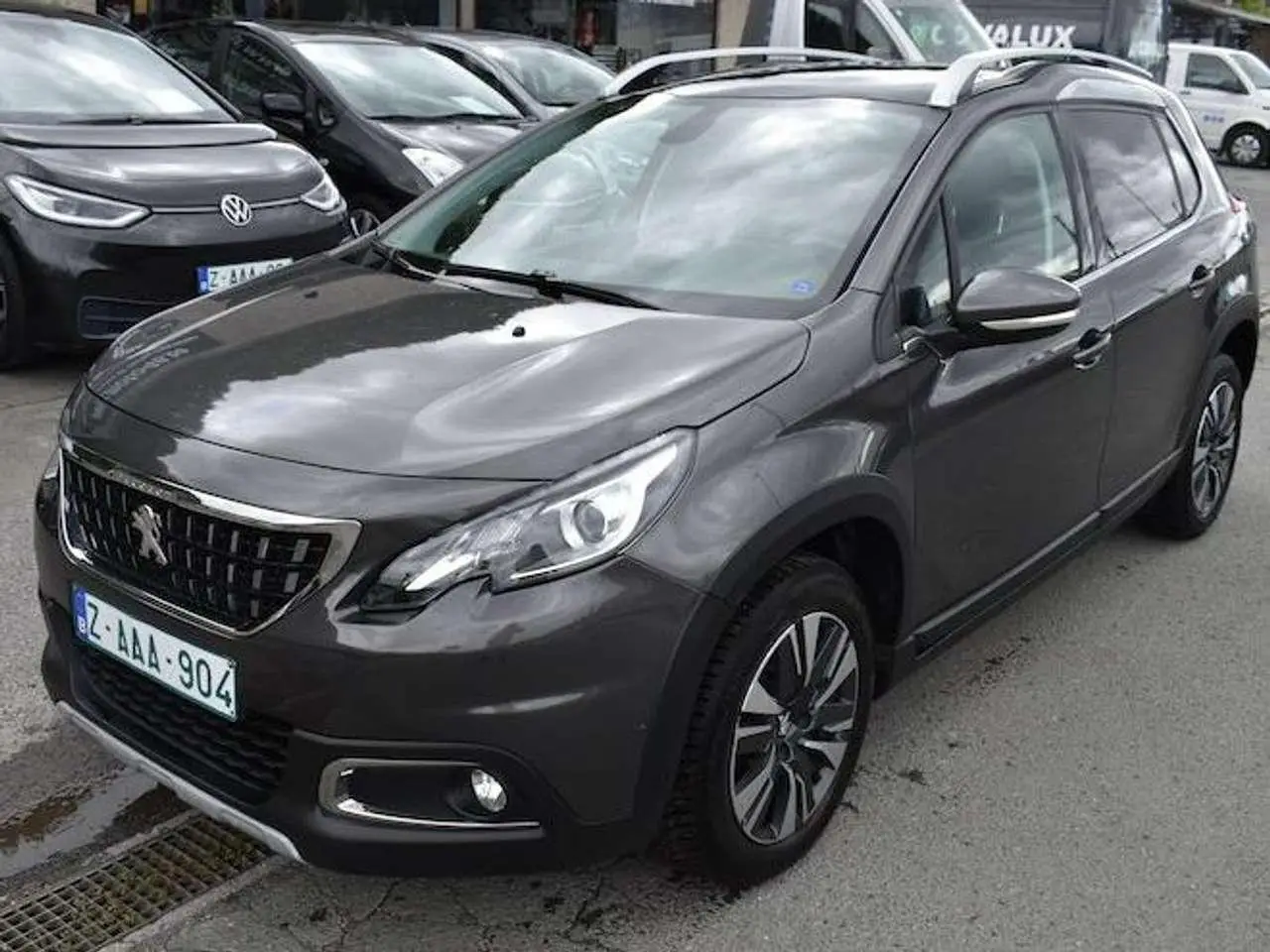 Photo 1 : Peugeot 2008 2018 Essence