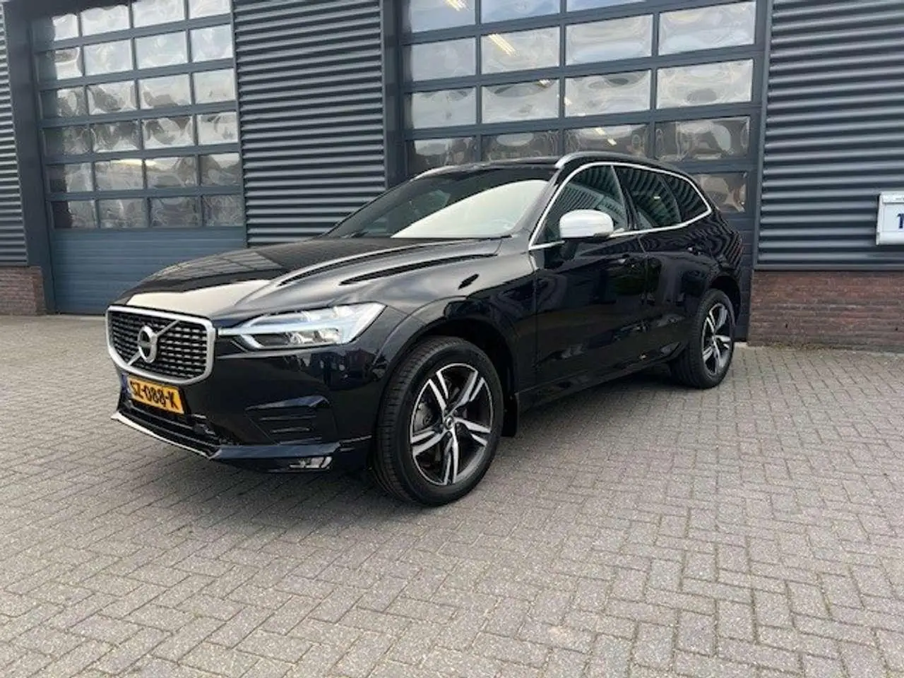 Photo 1 : Volvo Xc60 2017 Essence