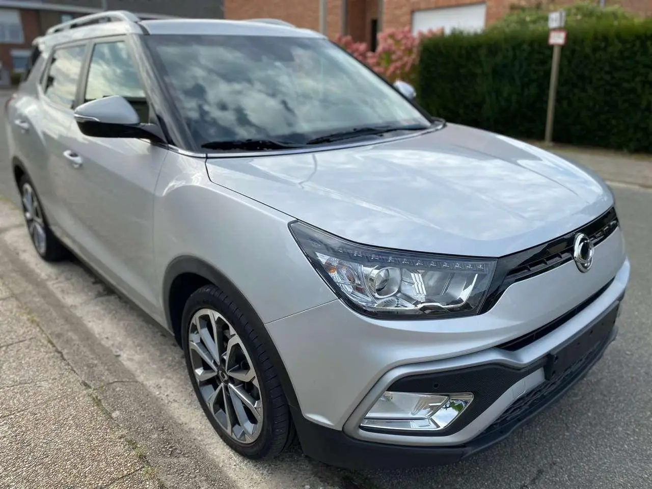 Photo 1 : Ssangyong Xlv 2017 Diesel