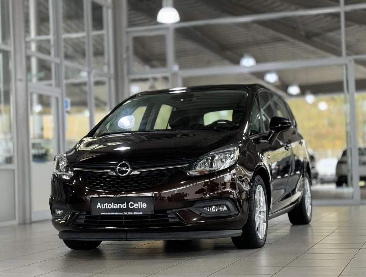 Photo 1 : Opel Zafira 2017 Essence