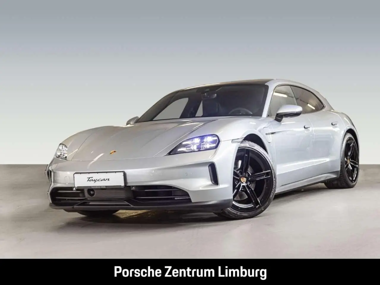 Photo 1 : Porsche Taycan 2024 Électrique