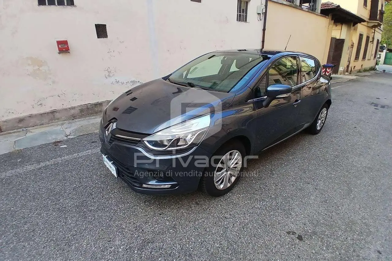 Photo 1 : Renault Clio 2017 LPG