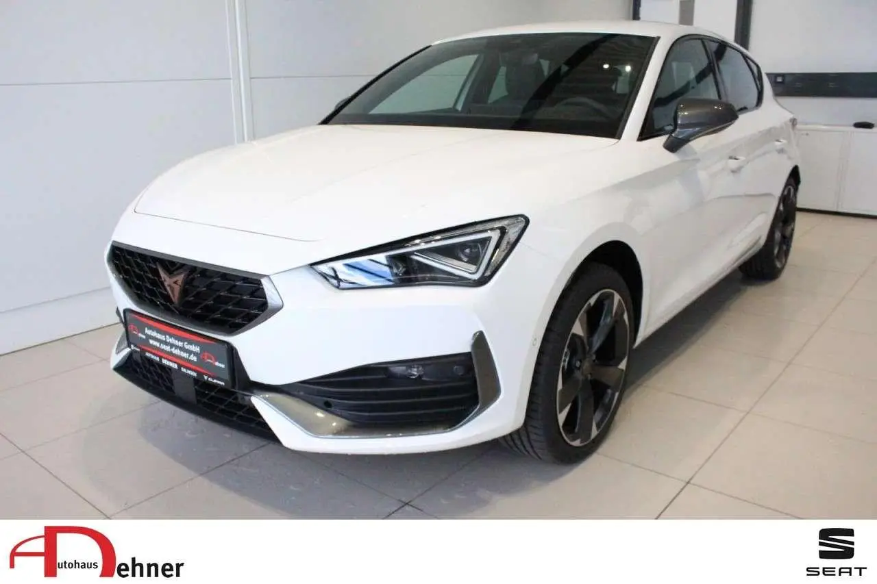 Photo 1 : Cupra Leon 2024 Essence