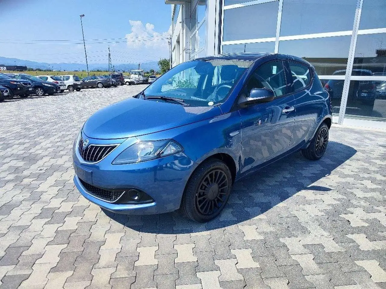 Photo 1 : Lancia Ypsilon 2022 Hybrid