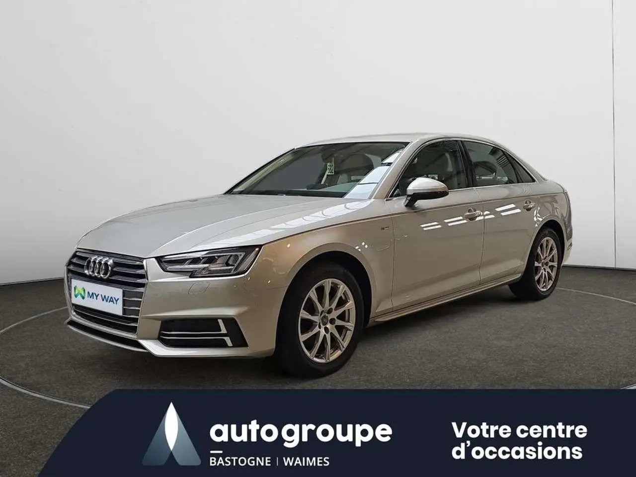 Photo 1 : Audi A4 2016 Essence