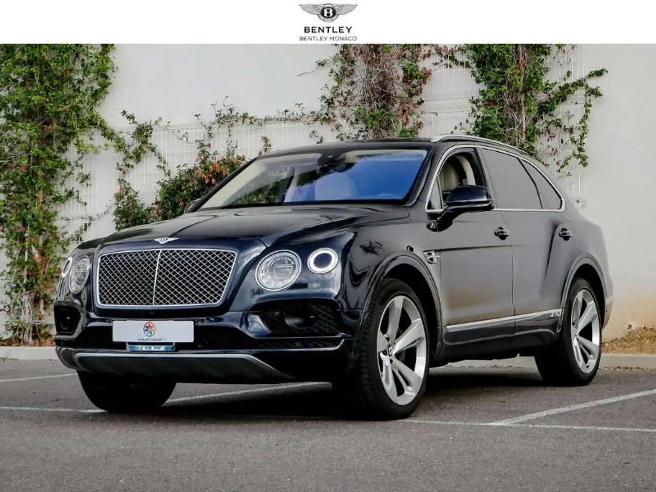 Photo 1 : Bentley Bentayga 2017 Essence