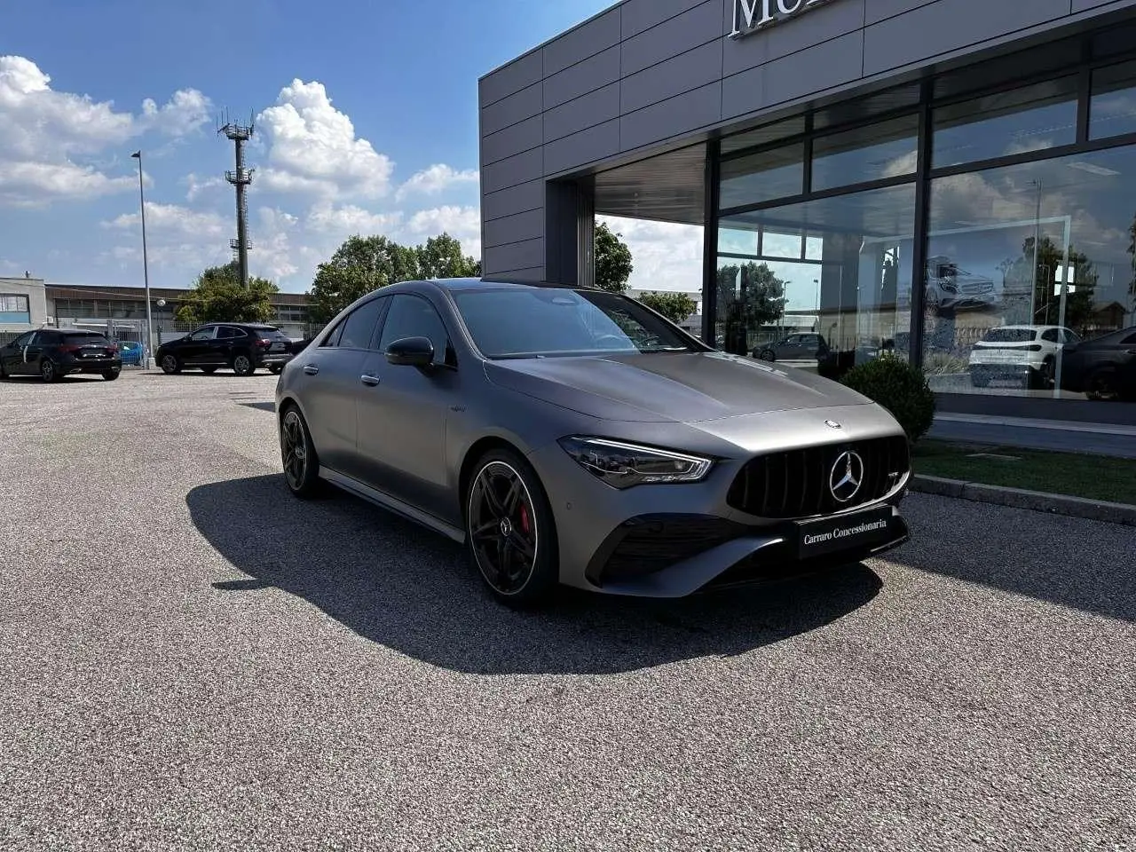 Photo 1 : Mercedes-benz Classe Cla 2024 Petrol