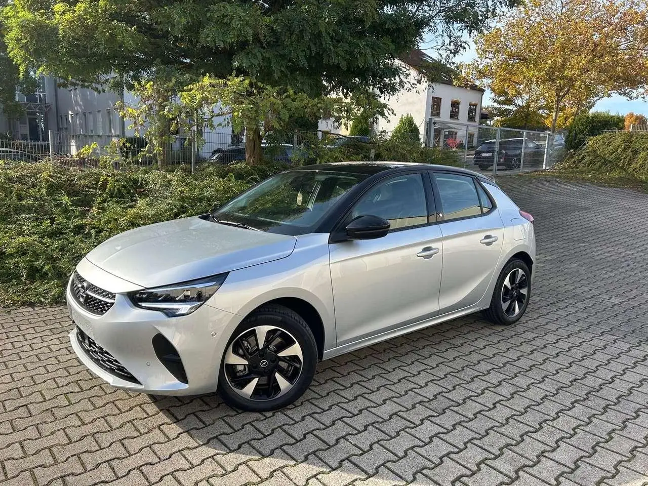 Photo 1 : Opel Corsa 2023 Électrique