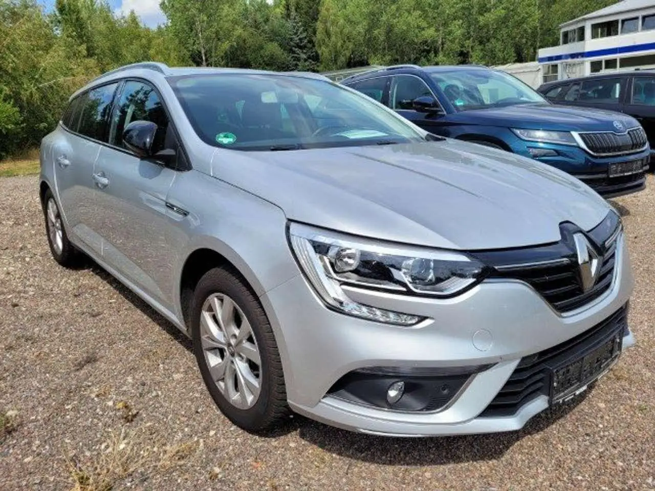 Photo 1 : Renault Megane 2020 Essence