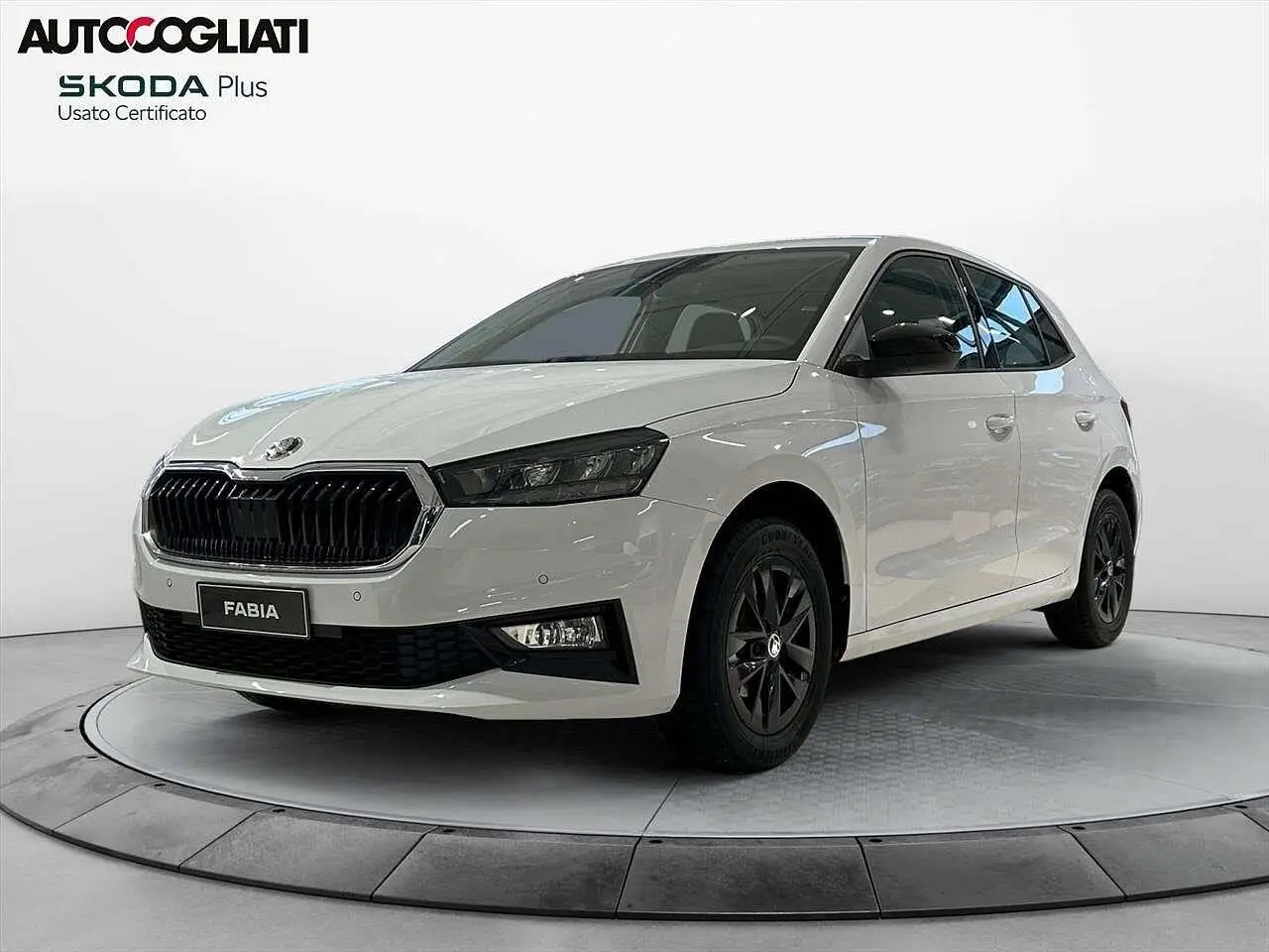 Photo 1 : Skoda Fabia 2024 Essence