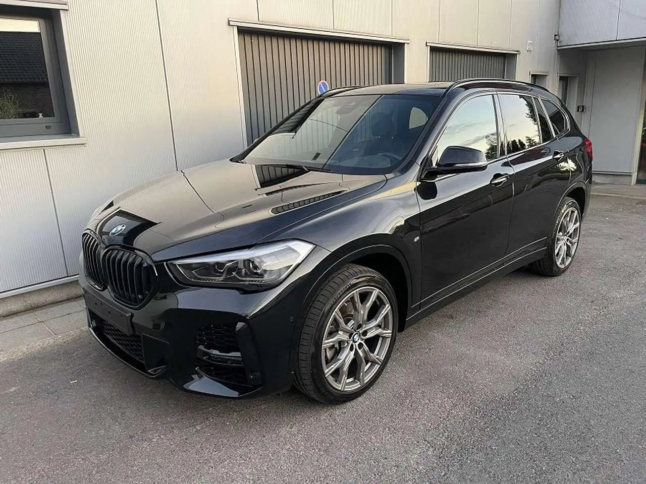 Photo 1 : Bmw X1 2021 Essence