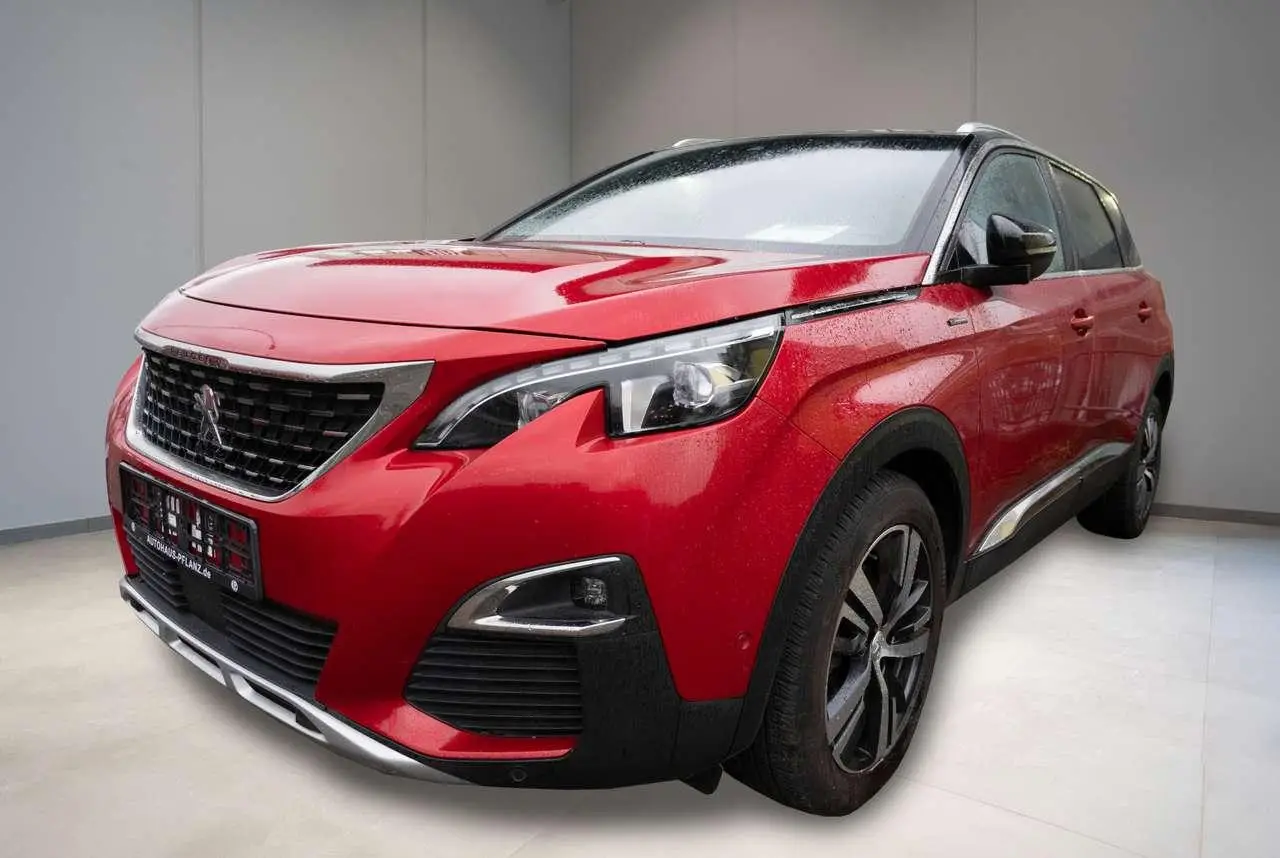 Photo 1 : Peugeot 5008 2020 Petrol