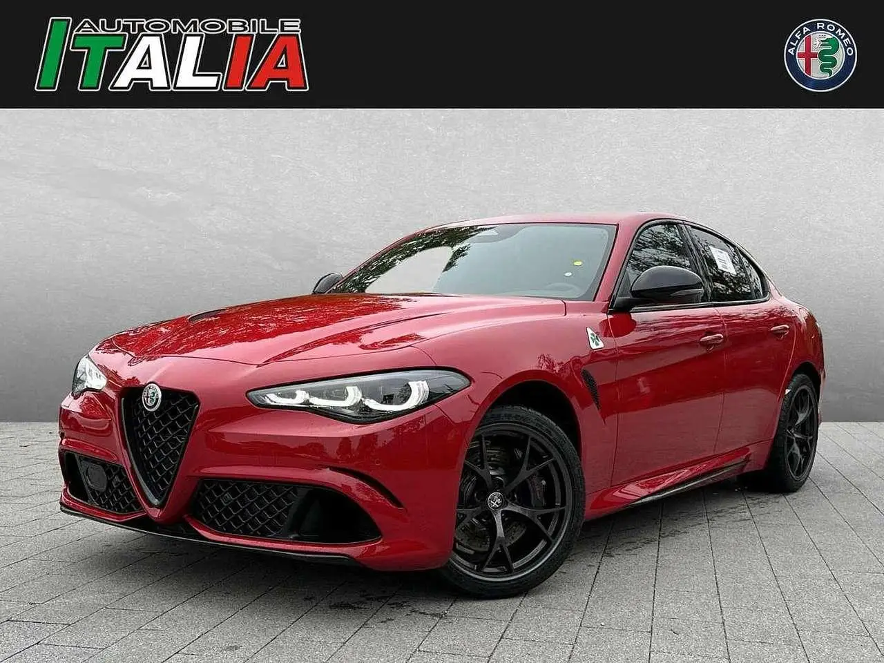 Photo 1 : Alfa Romeo Giulia 2024 Petrol