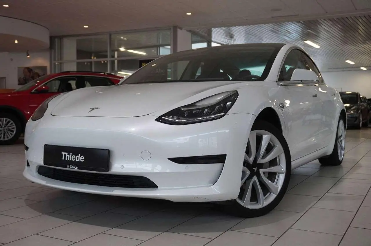 Photo 1 : Tesla Model 3 2019 Electric