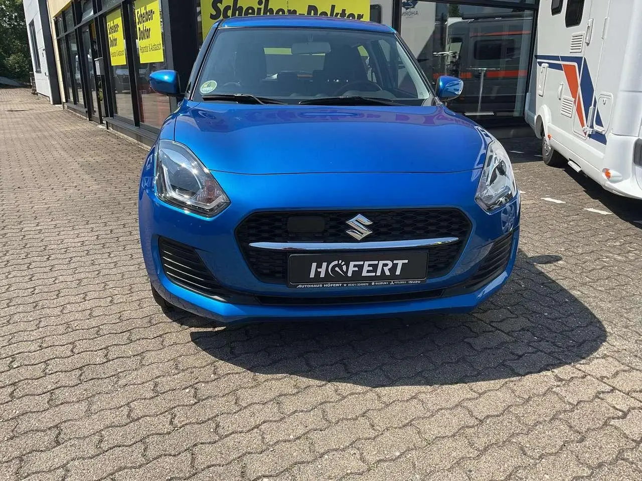 Photo 1 : Suzuki Swift 2020 Petrol