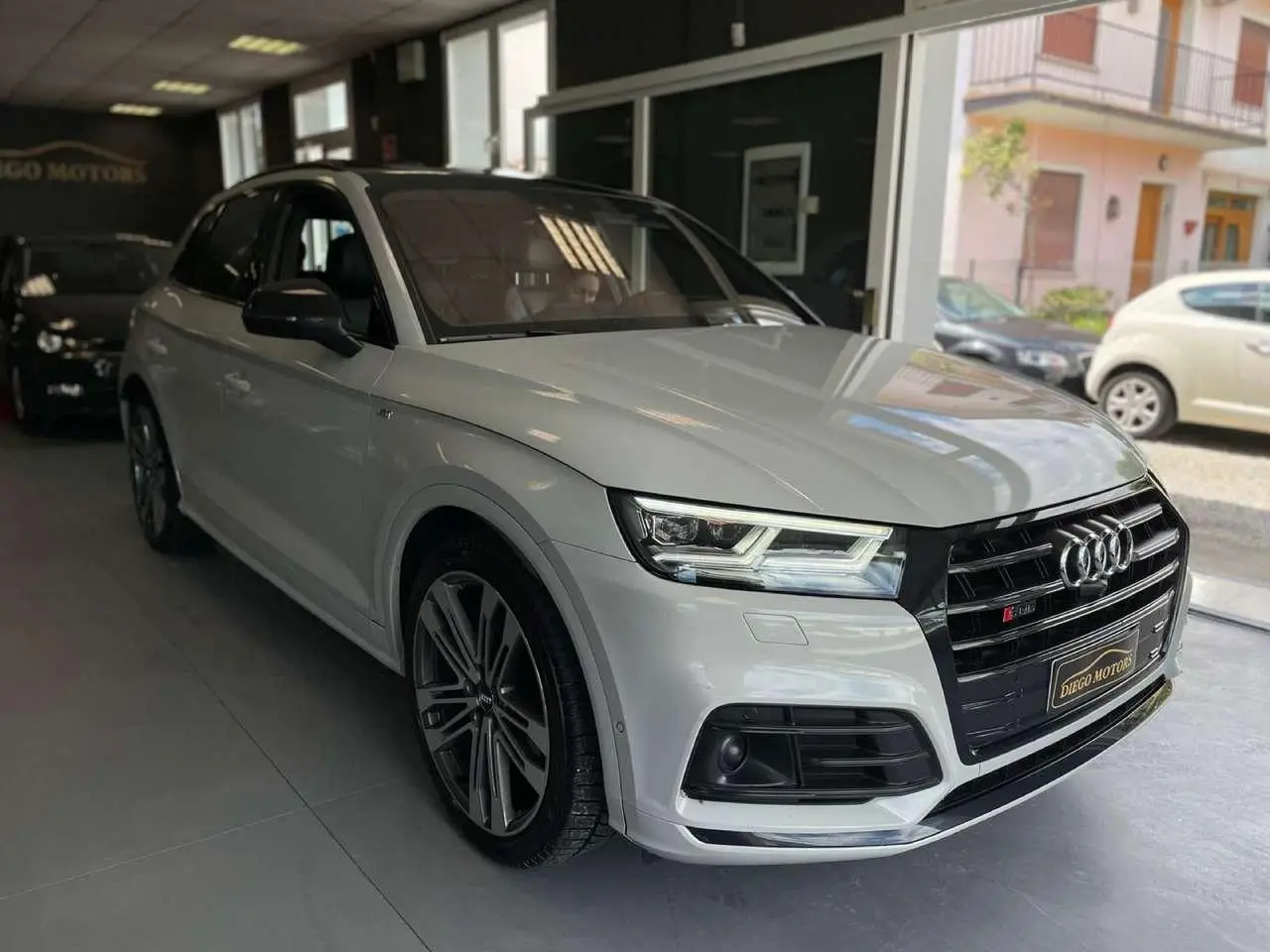 Photo 1 : Audi Sq5 2018 Petrol