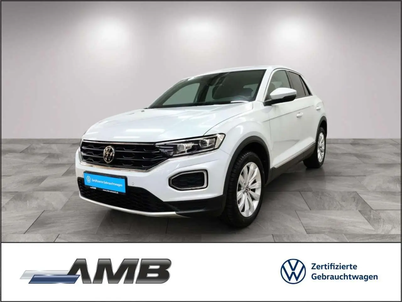 Photo 1 : Volkswagen T-roc 2021 Essence