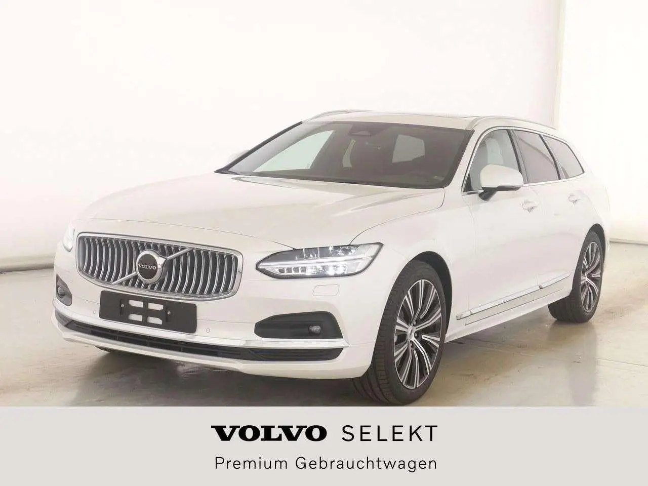 Photo 1 : Volvo V90 2023 Hybride