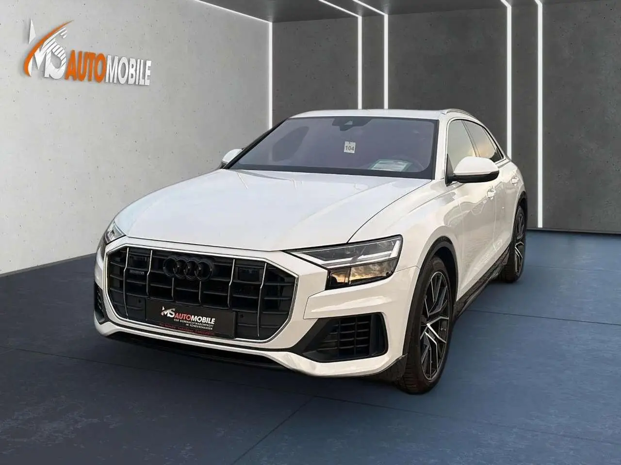 Photo 1 : Audi Q8 2018 Diesel