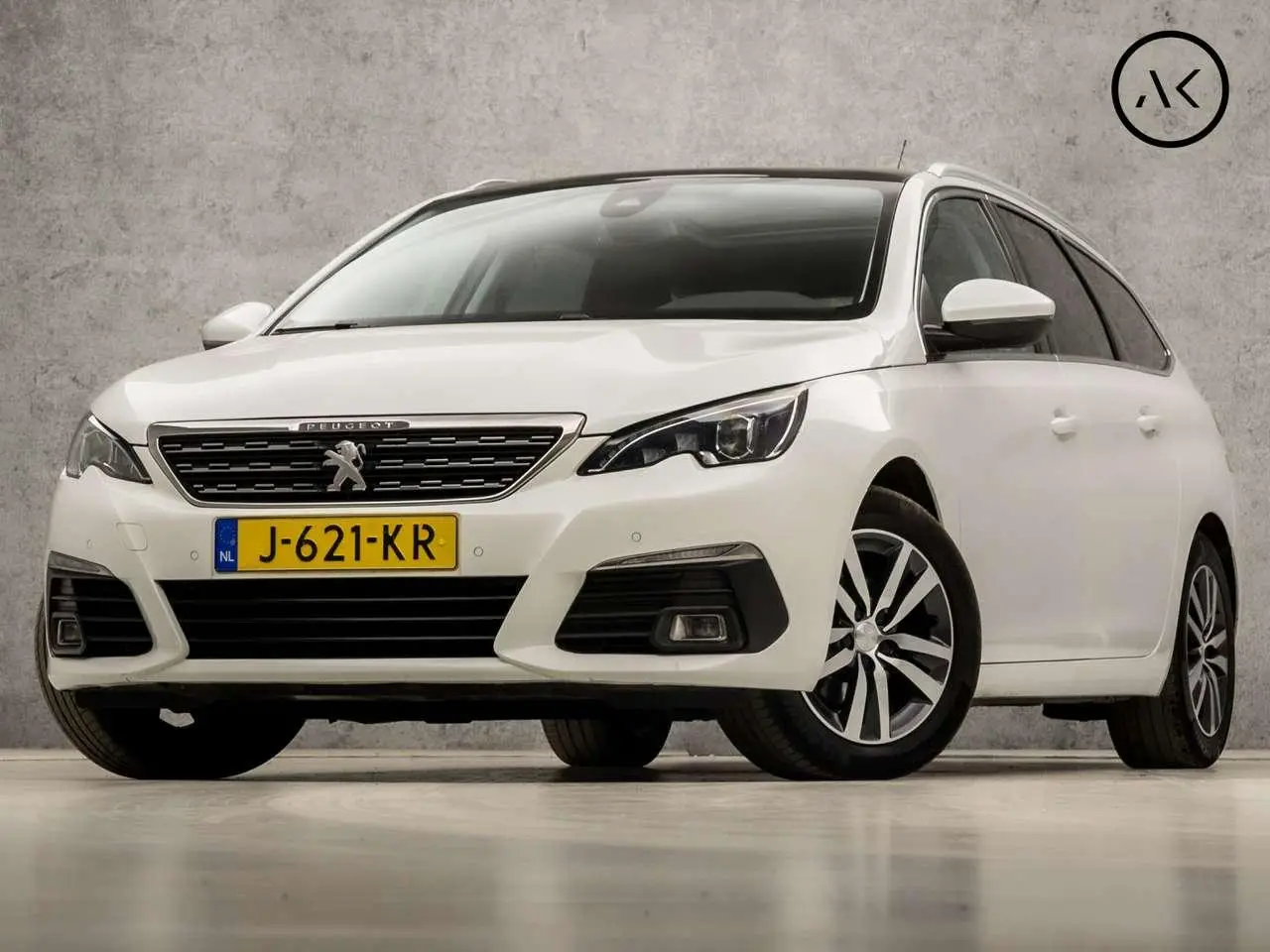 Photo 1 : Peugeot 308 2020 Essence