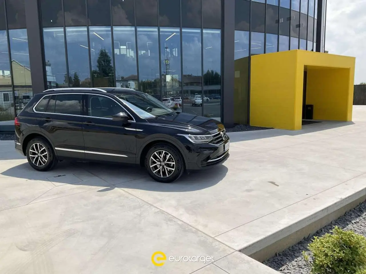 Photo 1 : Volkswagen Tiguan 2021 Diesel