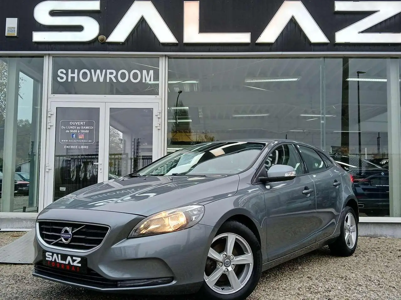 Photo 1 : Volvo V40 2015 Diesel