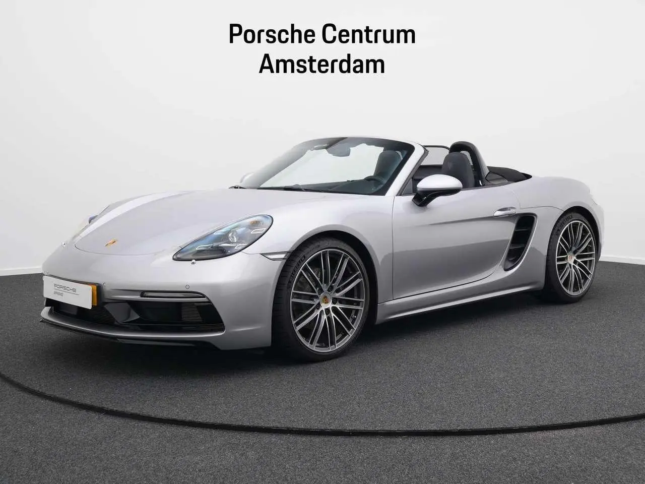 Photo 1 : Porsche Boxster 2024 Essence