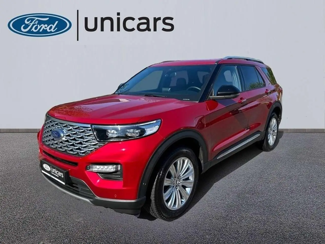 Photo 1 : Ford Explorer 2023 Petrol