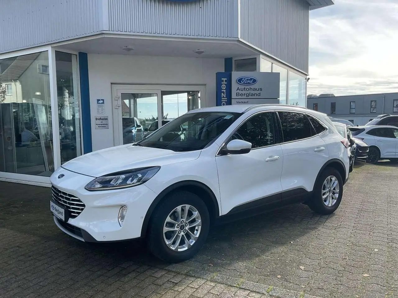 Photo 1 : Ford Kuga 2020 Petrol