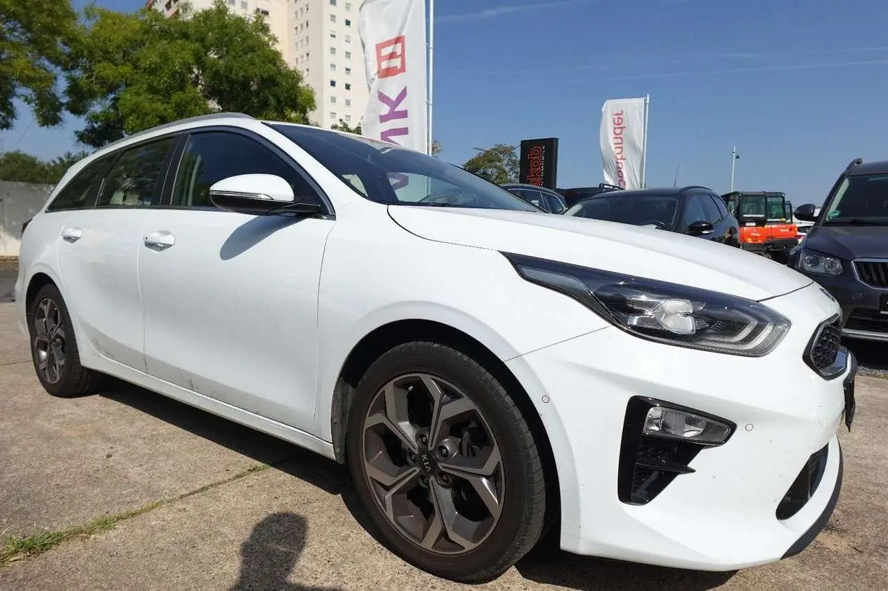 Photo 1 : Kia Xceed 2019 Diesel