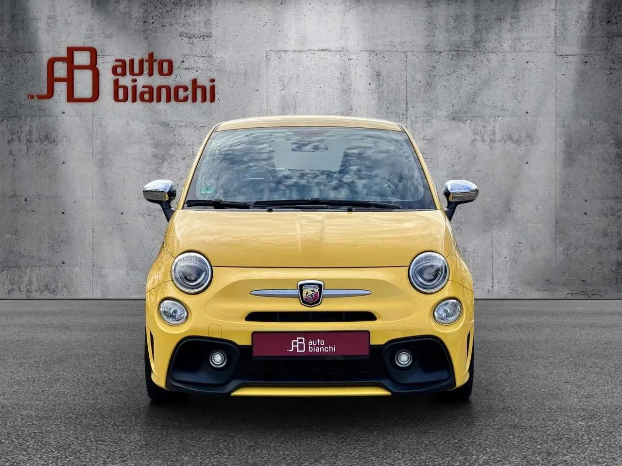 Photo 1 : Abarth 595 2017 Petrol