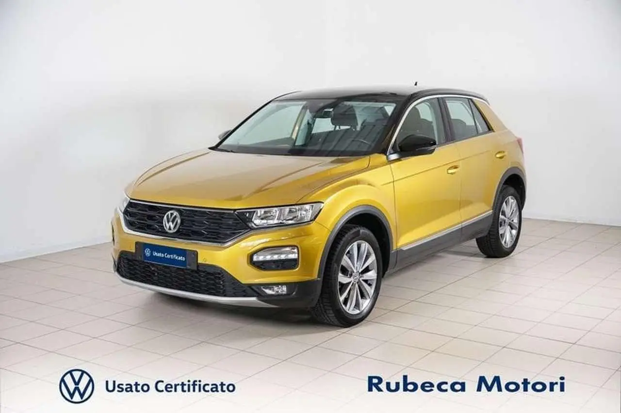 Photo 1 : Volkswagen T-roc 2020 Petrol