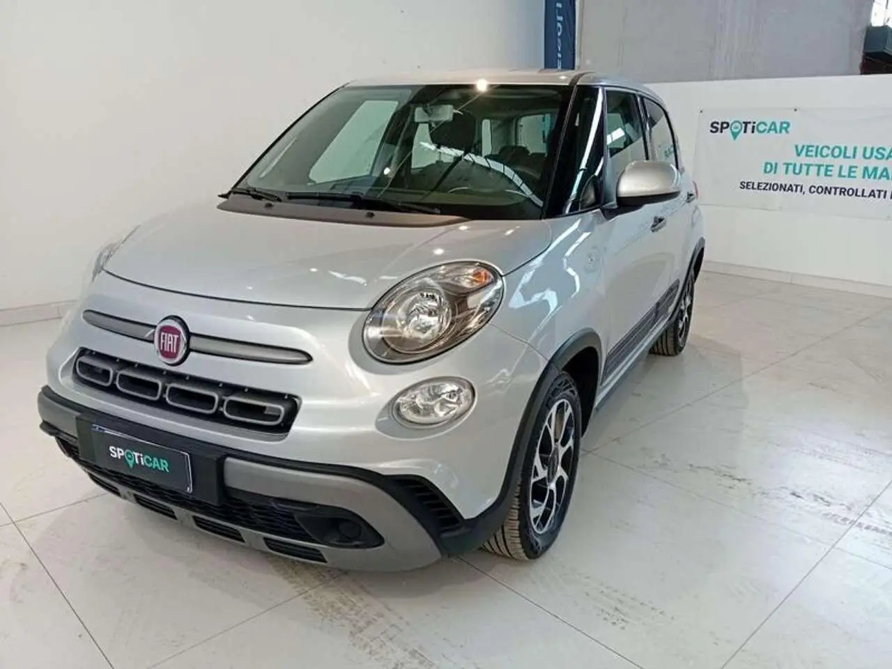 Photo 1 : Fiat 500l 2021 Petrol